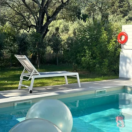 Apartman Splash With Private Pools