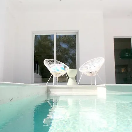公寓 Splash With Private Pools 尼基亚娜