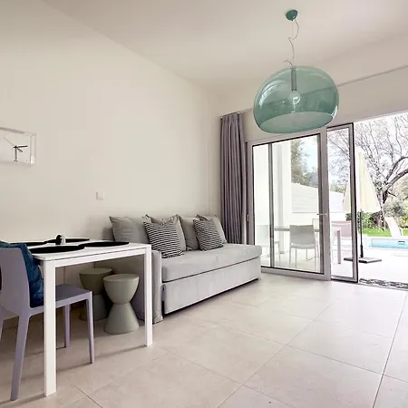 Splash With Private Pools Appartement