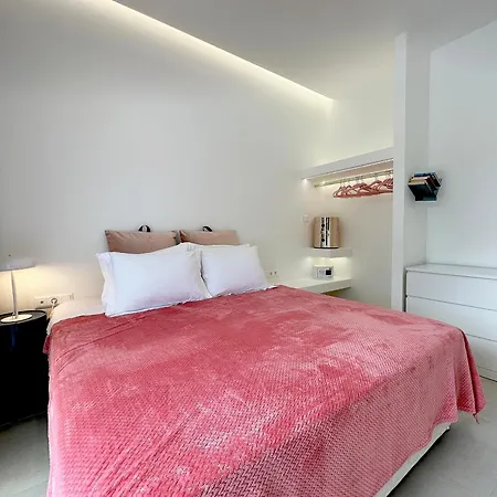 Splash With Private Pools Appartement Nikiana