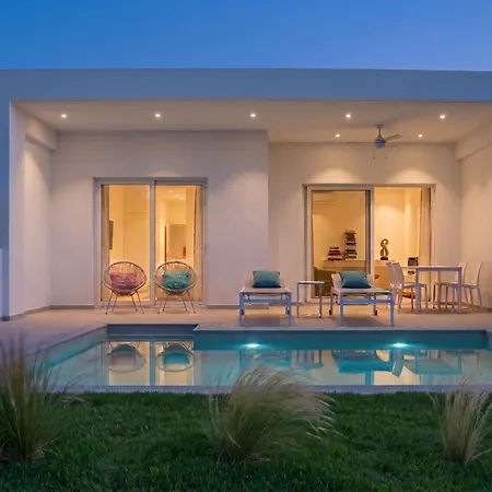 Splash With Private Pools * Nikiana